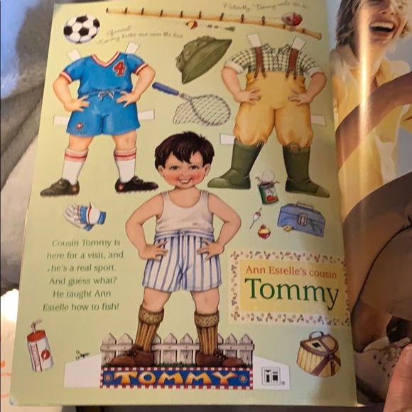 Mary Engelbreit’s Home Companion July 2001 issue - Picture 5 of 6